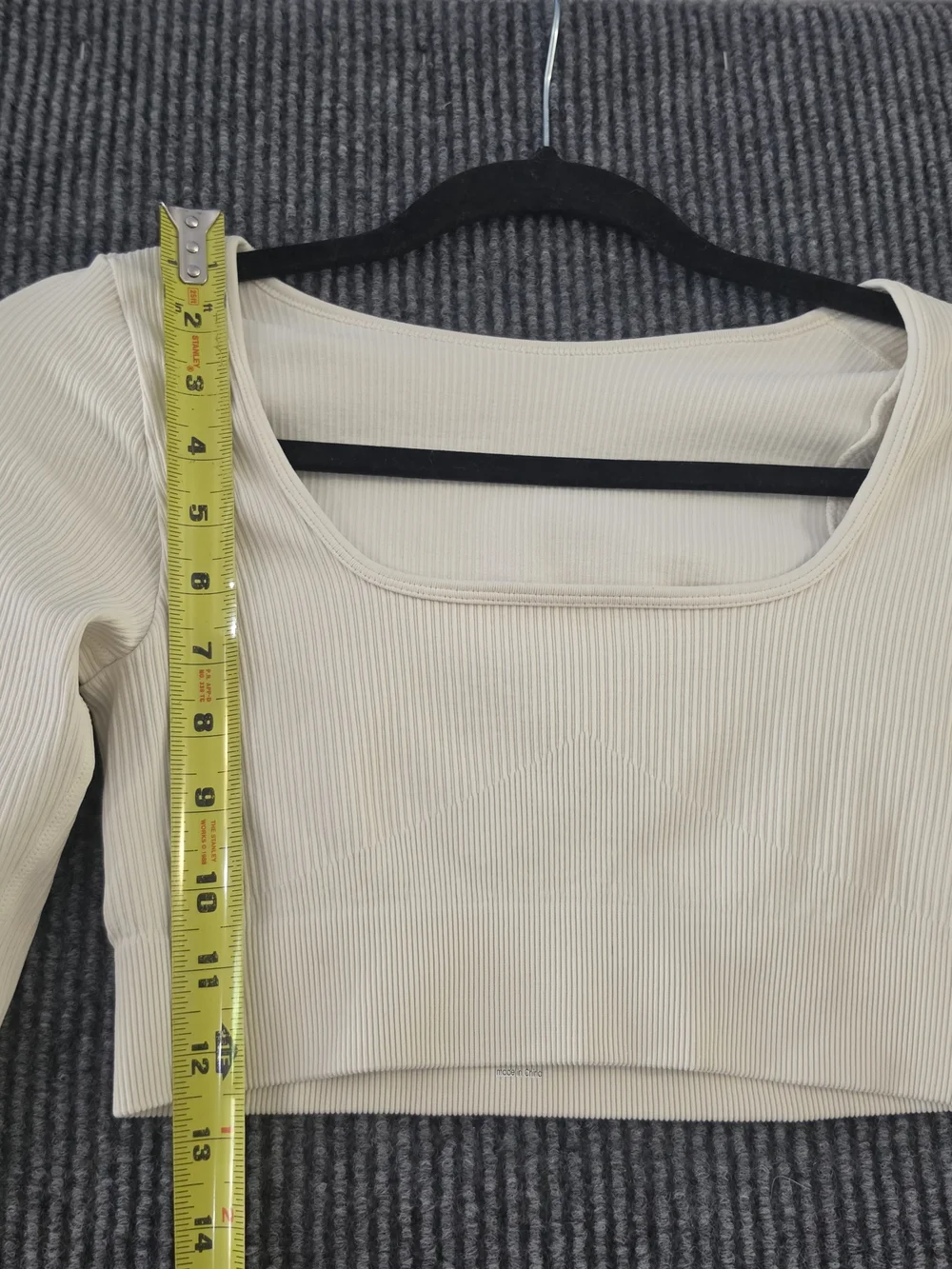 N/A stylish cream